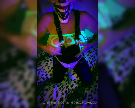 Rebecca Love aka Rebeccalovexxx OnlyFans - Creepy Clown with the Pink Strap On Video