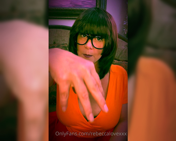 Rebecca Love aka Rebeccalovexxx OnlyFans - Velma Dinkley giving you a JOI