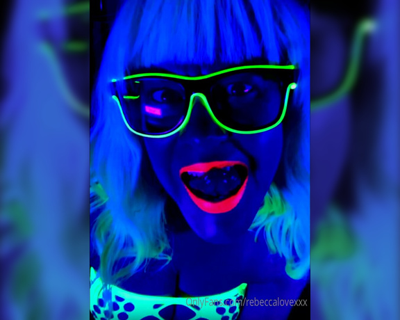 Rebecca Love aka Rebeccalovexxx OnlyFans - Moon Burst Dance a weird yet satisfying blacklight dance with a little balloon fetish