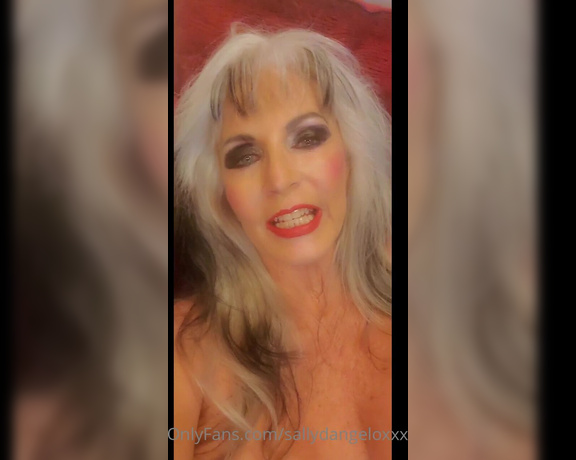 Sally Dangelo aka Sallydangeloxxx OnlyFans - Im your candy licker