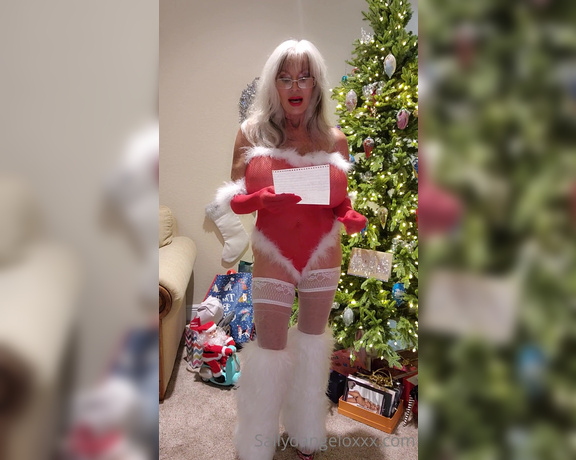 Sally Dangelo aka Sallydangeloxxx OnlyFans - My letter to SANTA CLAUS 2