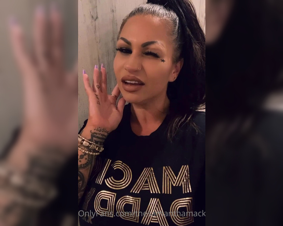 Samantha Mack aka Thesamanthamack OnlyFans - Alone in the house or so I thought