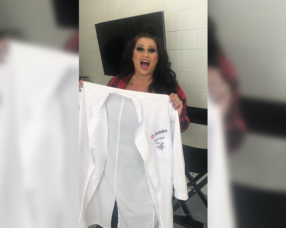 Samantha Mack aka Thesamanthamack OnlyFans - Message NutakuNord on Instagram or NutakuGames on twitter to take home my autographed lab coat and 1