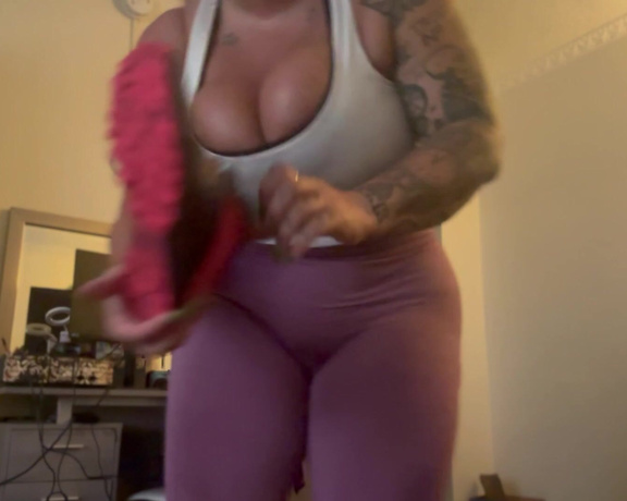 Samantha Mack aka Thesamanthamack OnlyFans - Today’s workout attire was vacuum sealed immediately following my work out, to seal in the freshness