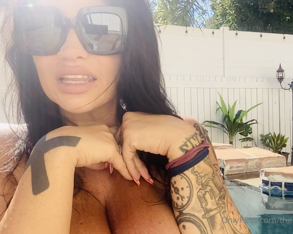 Samantha Mack aka Thesamanthamack OnlyFans - Every weekday check right here for your daily task only my most loyal and dedicated sans will surviv