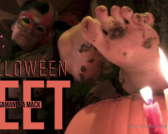 Samantha Mack aka Thesamanthamack OnlyFans - Lets Kick off SPOOKY Season with this gorgeous foot fetish video HALLOWEEN FEET is available now