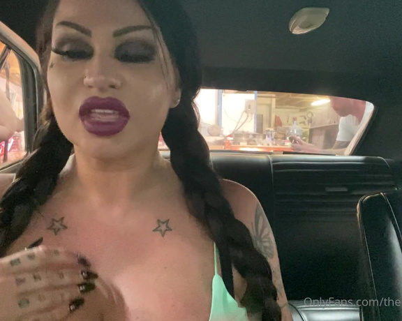 Samantha Mack aka Thesamanthamack OnlyFans - Why does your car smell like pussy!!