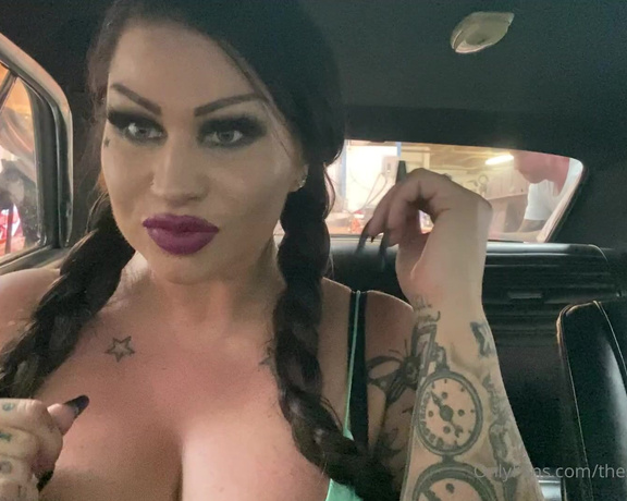 Samantha Mack aka Thesamanthamack OnlyFans - Why does your car smell like pussy!!