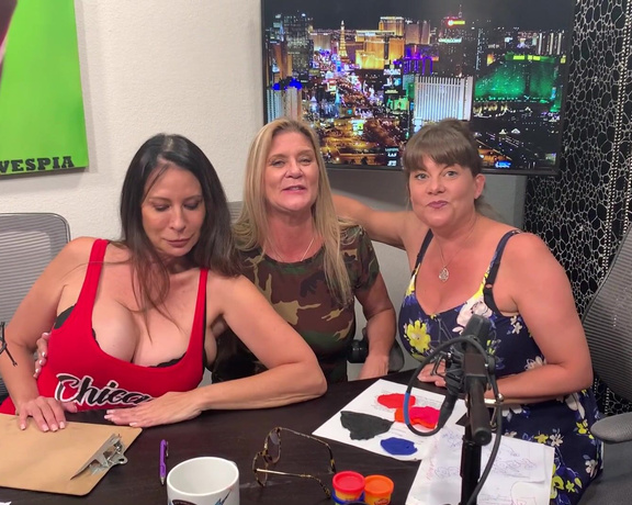 Christy Canyon aka Christycanyon11 OnlyFans - Have fun watching ginger and I make pussy and titty moulds and Rebecca loves sexy gorgeous body peri