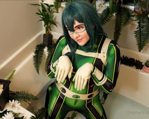 Foxycosplay - TSUYU INSINUATED FUCK WTOY VID TEASER!! Full video will be atleast (30.11.2020)