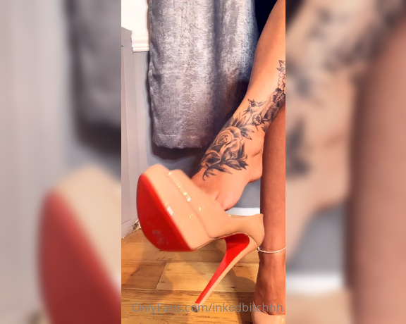 Inkedbitchhh - Who’s pay check am I taking to fund my next pair of loubs (26.01.2022)