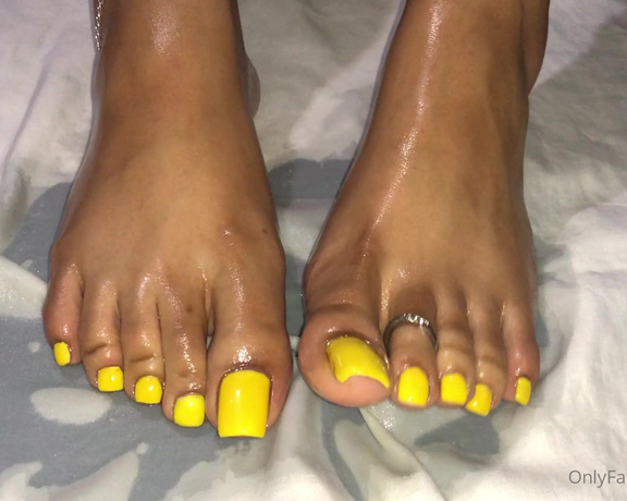 Rossieft - Oily yellow toes (28.03.2022)