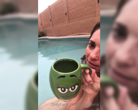 Mindi Mink aka Mindimink OnlyFans - Naked Video In the Pool #MindiMoment #HumpDayHappiness