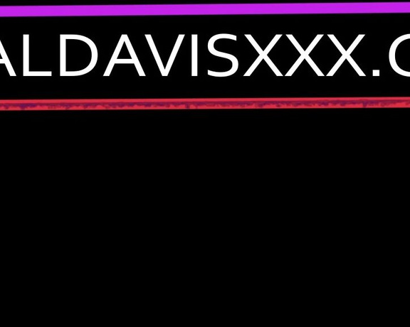 Krystal Davis aka Krystaldavisxxx OnlyFans - Daddy @richardmannxxx got that Big Dick