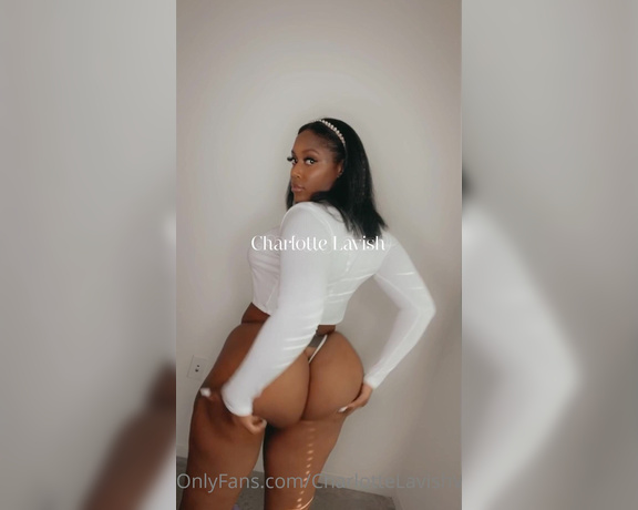 Charlotte Lavish aka Charlottelavishvip OnlyFans - Like this if you would let me clap these cheeks on your face