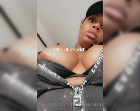 Charlotte Lavish aka Charlottelavishvip OnlyFans - Titssss