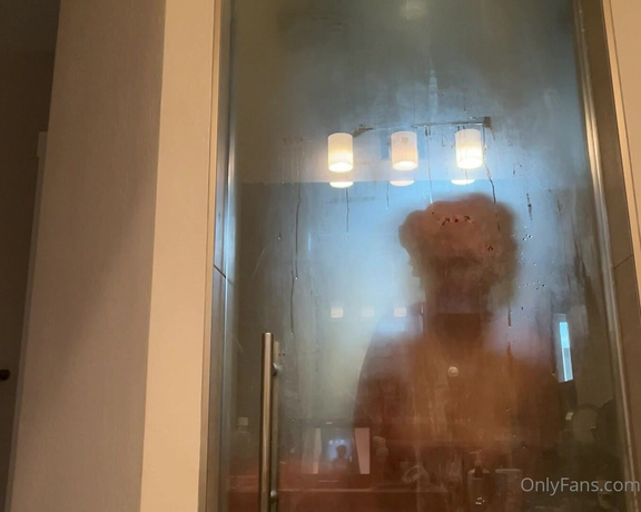 Payton Hall aka Paytonhallxxx OnlyFans - Here is a shower movie I made for you today ! Still I am trying to show the love Going to add an 1