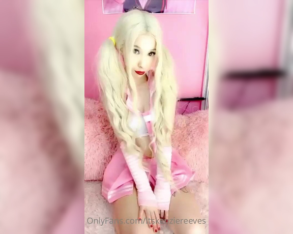 Kenzie Reeves aka Itskenziereeves OnlyFans - Did you miss out on my game! Make me your little gamer girl!