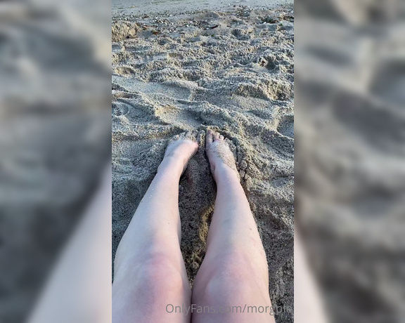 Morgpie aka Morgpie OnlyFans - Dip your toes in the sand with