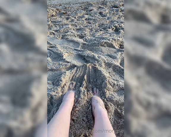 Morgpie aka Morgpie OnlyFans - Dip your toes in the sand with