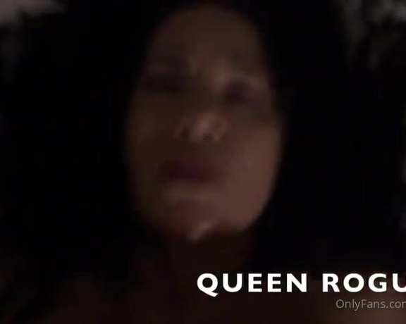 Queen Rogue aka Queenrogue OnlyFans - I snatch his soul with my titties tip