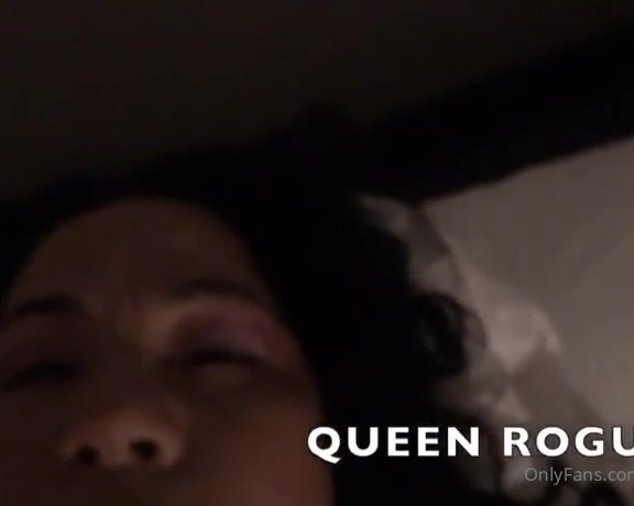 Queen Rogue aka Queenrogue OnlyFans - I snatch his soul with my titties tip