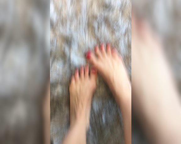 Ryan Keely aka Ryankeely OnlyFans - Fresh red pedi