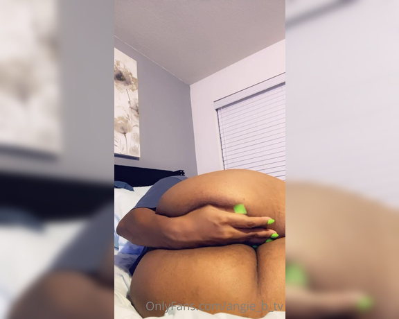 Angie_b_tv aka Angie_b_tv OnlyFans - How soft does my ass look