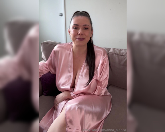 Anna Bianca aka Anna_bianca OnlyFans - Storytime #2 Another naughty little story for you