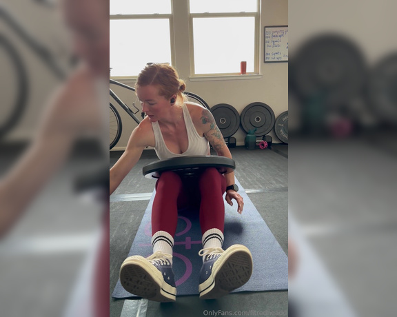 Fitredheadd aka Fitredheadd OnlyFans - Just 5 minutes of me doing some leg work