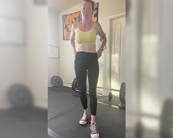 Fitredheadd aka Fitredheadd OnlyFans - Video from yesterday) stripping out of my workout clothes)