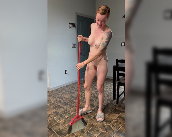 Fitredheadd aka Fitredheadd OnlyFans - I assume you clean your house in the nude as well 2