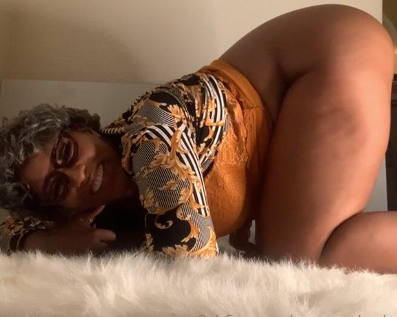 Granny Go Dumb aka Grannygodumb OnlyFans - Hey Baybee how are you feeling tonight I hope your day was great! Granny wanted to send you