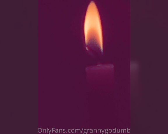 Granny Go Dumb aka Grannygodumb OnlyFans - Come Vibe with Granny Baby! #GrannyGoDumb 3