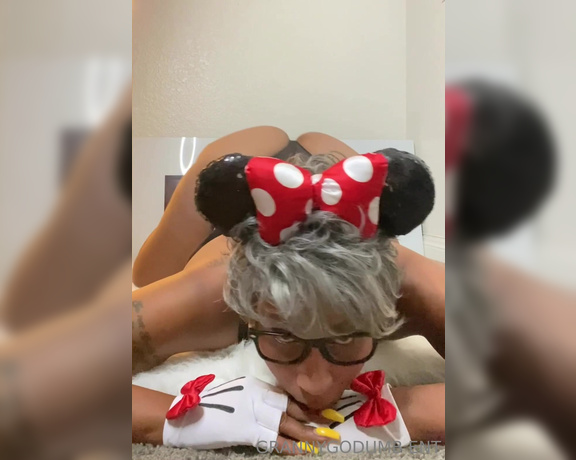 Granny Go Dumb aka Grannygodumb OnlyFans - Granny Mouse is ready for you Baby! Cum get some good love Suga