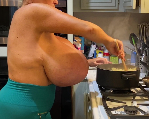 Allegra Cole aka Allegracolesworld OnlyFans - Who would watch a Cookin’ with AC” show 2