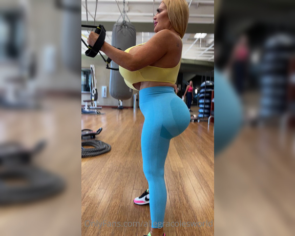 Allegra Cole aka Allegracolesworld OnlyFans - My workout from the other day 2