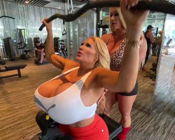 Allegra Cole aka Allegracolesworld OnlyFans - Working on editing this workout video between Aleeysha and I Who wants to see