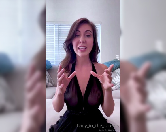 Ellie James aka Elliejames OnlyFans - Here’s my live stream from earlier today It’s edited so that the audio and video sync up This was