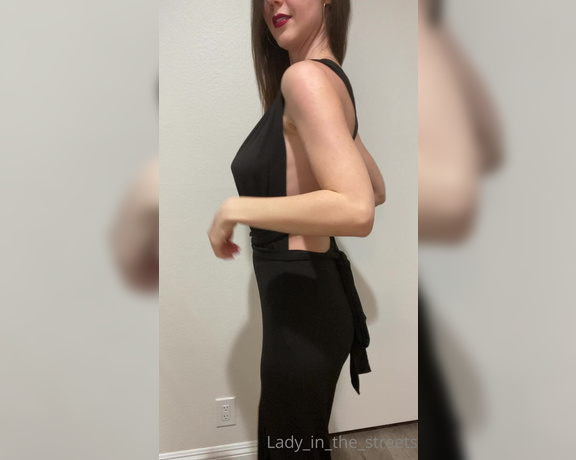 Ellie James aka Elliejames OnlyFans - Went out to a nice dinner tonight Check out this fun outfit I wore!!