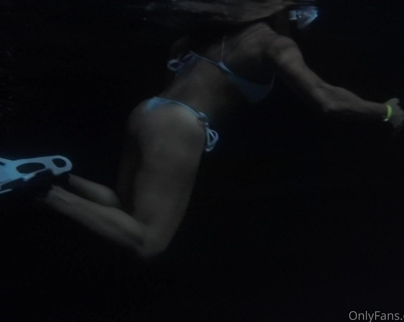 Kristen Graham aka Kgrahamsfb OnlyFans - A little snorkeling adventure that youtube wouldnt let me post, so ill just leave it here for you
