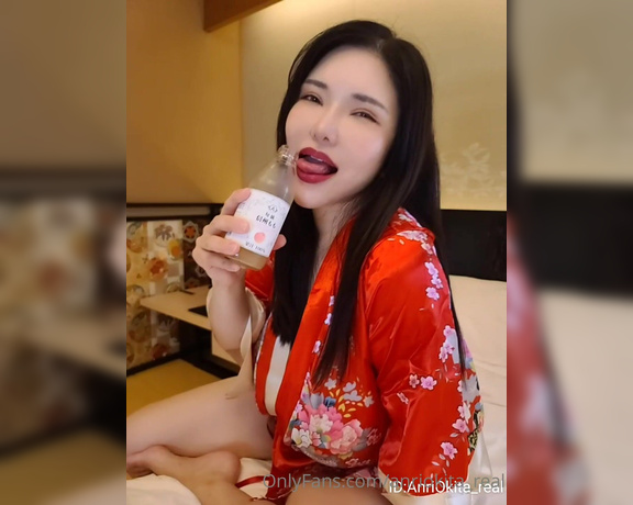 Anri Okita aka Anriokita_real OnlyFans - How you drink peach juice