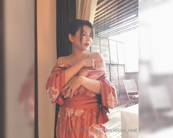 Anri Okita aka Anriokita_real OnlyFans - Video Hakone Onsen series Hey bebe　I arrived