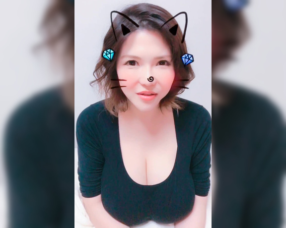Anri Okita aka Anriokita_real OnlyFans - Video Anri is sending you a message but couldnt speak well Lol