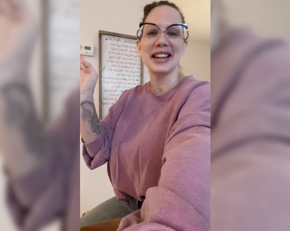 Brittany Elizabeth Welsh aka Thebrittanyxoxo OnlyFans - Starting off March with a video of what my day will consist of and just rambling thoughts Forgot