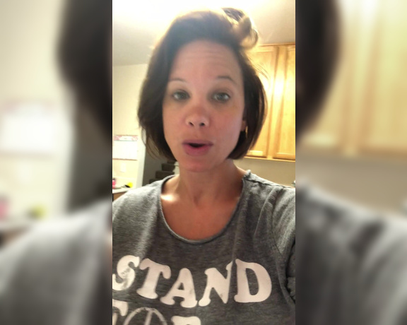 Brittany Elizabeth Welsh aka Thebrittanyxoxo OnlyFans - This daily ramble is an absolute mess, I said umm” about a million times and I’m a tad dizzy so ple