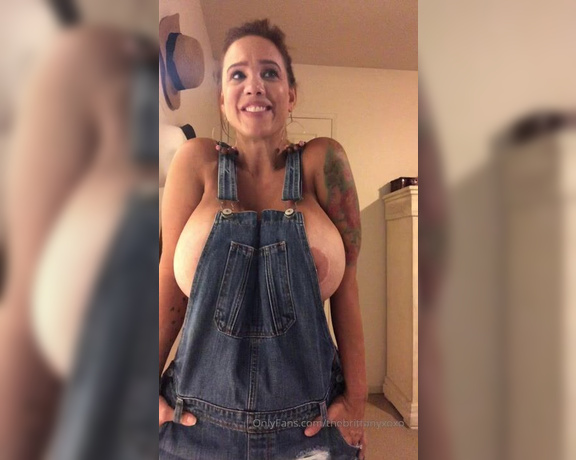 Brittany Elizabeth Welsh aka Thebrittanyxoxo OnlyFans - This is part 2 of video 3 Gotta tell y’all, I’m super ticked off I have to break my videos down,
