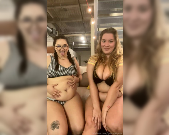 Goodgirlgrow aka Goodgirlgrow OnlyFans - Oh shit! Me and @kellijellibelli