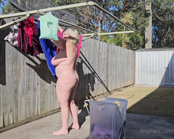 AussieBarbie07 aka Aussiebarbie07 OnlyFans - Do you like watching me doing normal things naked