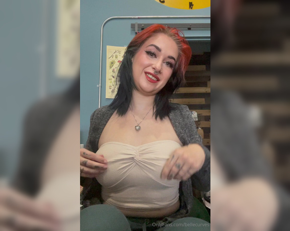 Belle Curves aka Bellecurves OnlyFans Video 518